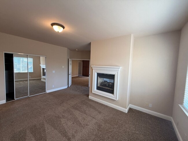 Building Photo - $4795 - Beautiful 5 Bedroom 3 Bath Home wi...