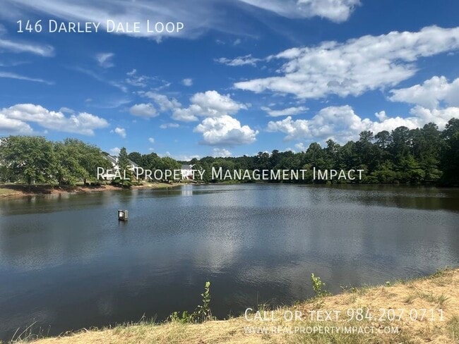 Building Photo - 146 Darley Dale Loop