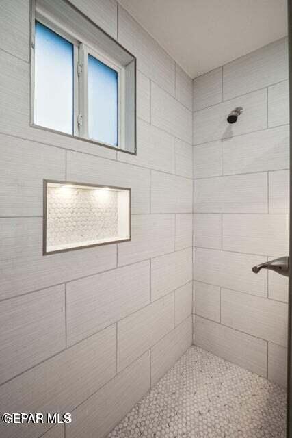 Building Photo - 7216 Desert Jewel Dr
