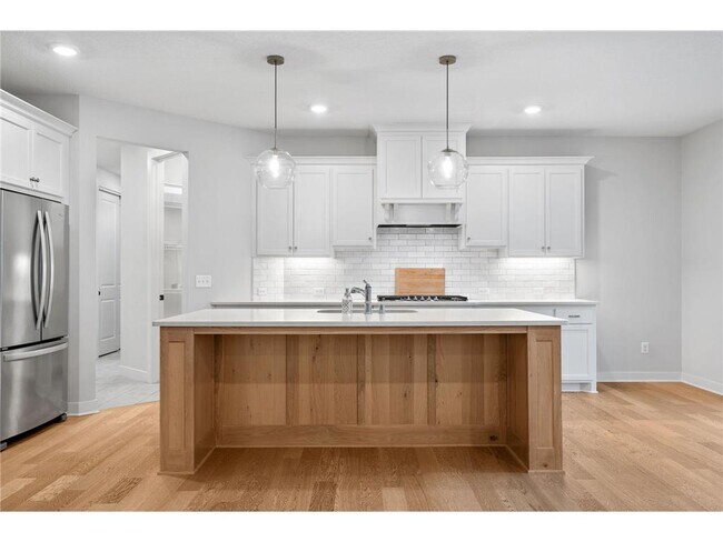 Building Photo - 18700 61st Ave N