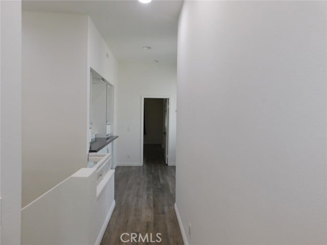 Building Photo - 5 Lakefront