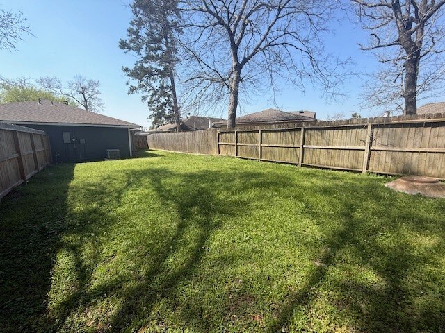 Building Photo - 22320 Tree House Ln