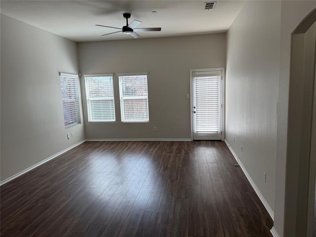 Building Photo - 10035 Wake Bridge Dr