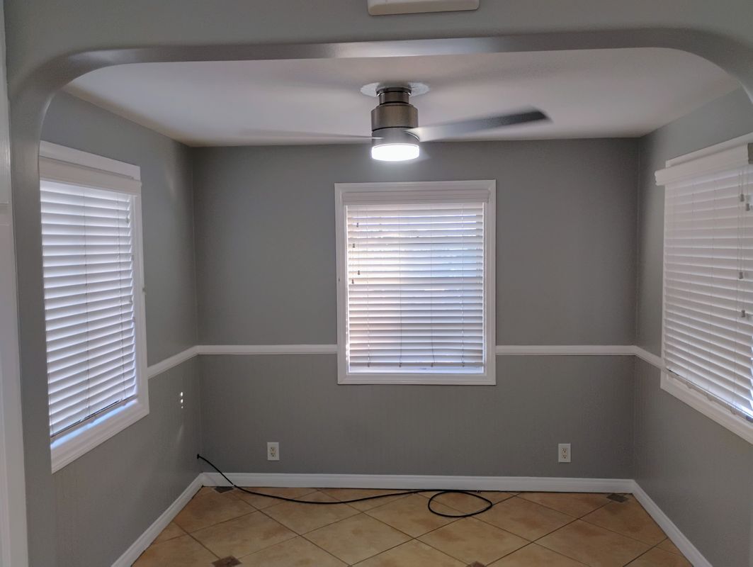 Building Photo - 664 W 3rd St