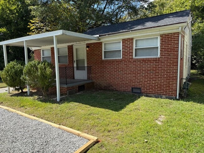 Building Photo - 3 Bedroom 1 Bath for rent