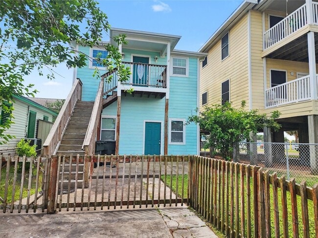 Building Photo - 5617 Avenue R