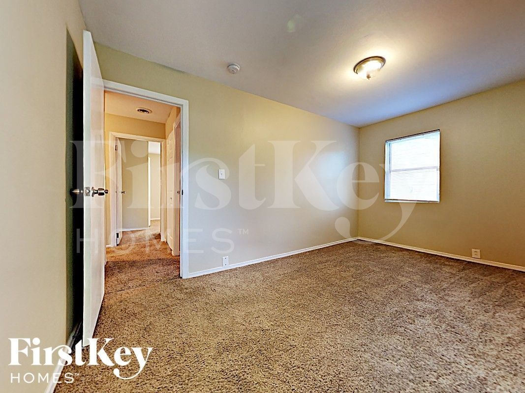 Building Photo - 21 Concord Ave