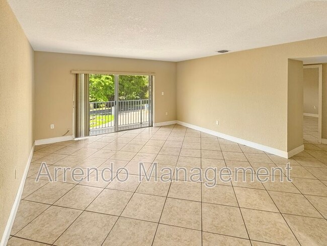 Building Photo - 8601 SW 94th St