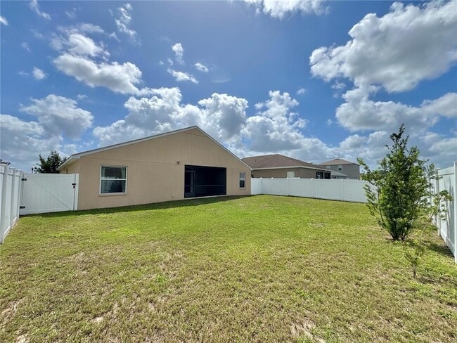 Building Photo - 4741 Mandolin Loop