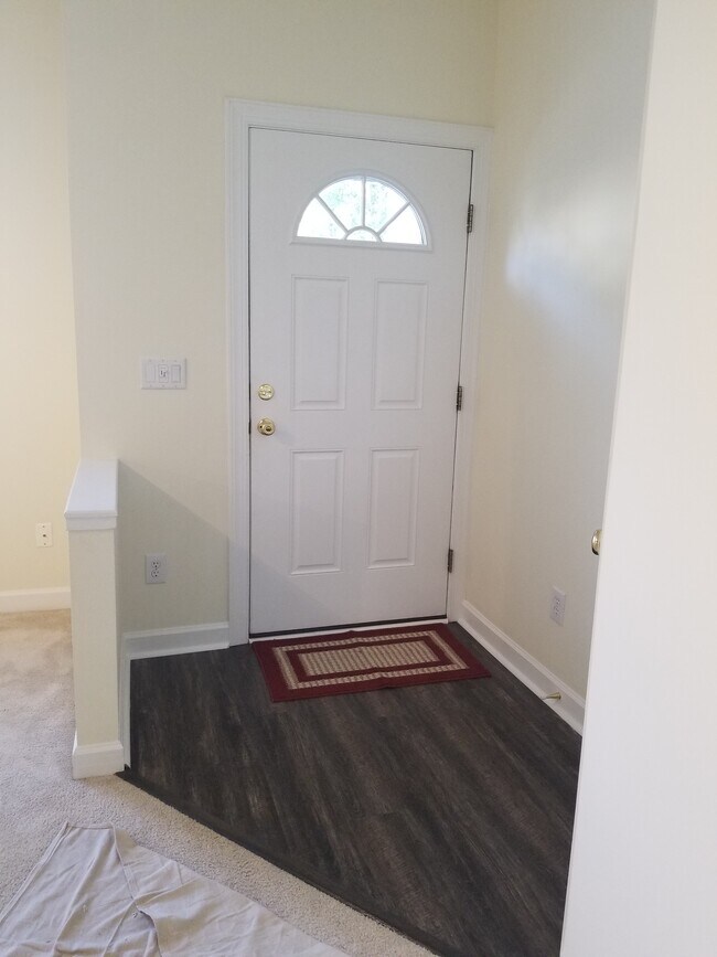 Building Photo - 7307 Bonnie Ridge Ct