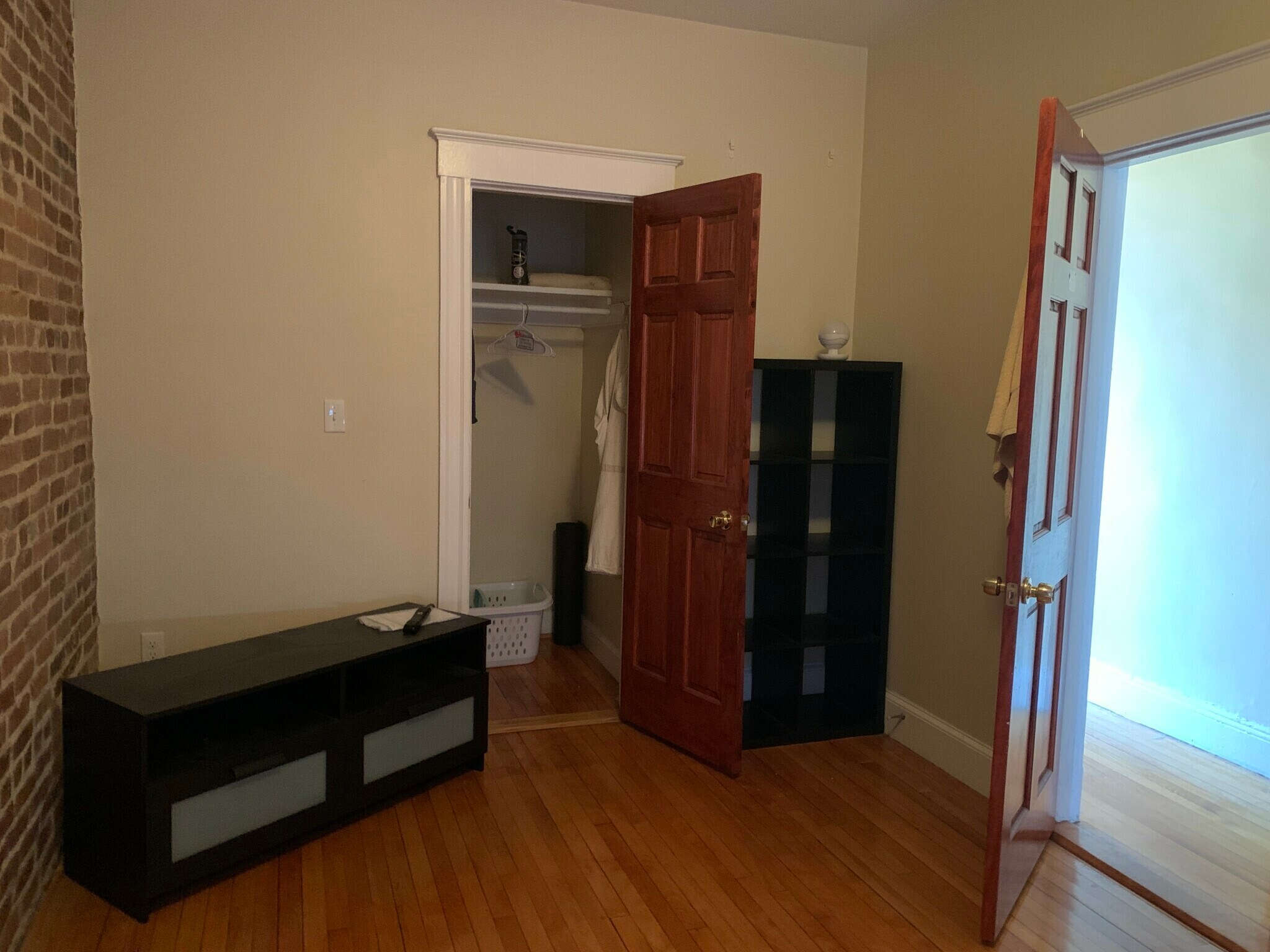 Building Photo - 8 Farrington Ave