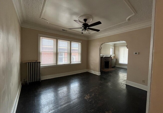 Building Photo - 16211 Fairfield St