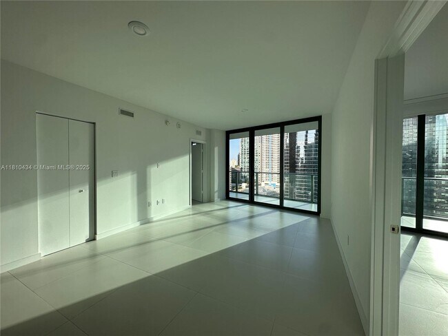 Building Photo - 1300 S Miami Ave