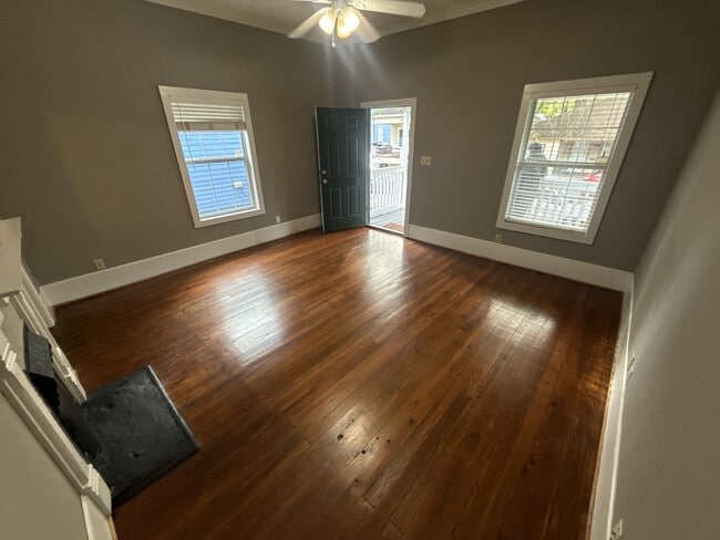 Building Photo - 1003 Curran St NW