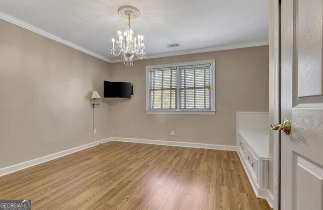 Building Photo - 795 Birkdale Dr