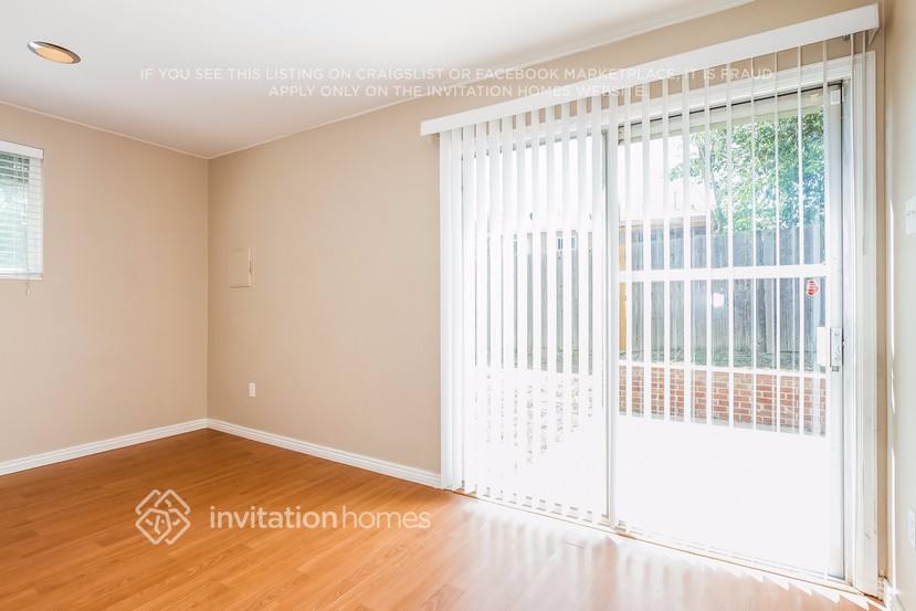Building Photo - 1640 Ruth Dr