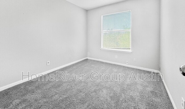 Building Photo - 1103 Sunflower Ct