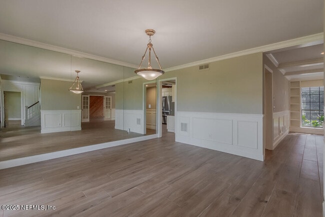 Building Photo - 4944 Mariners Point Dr