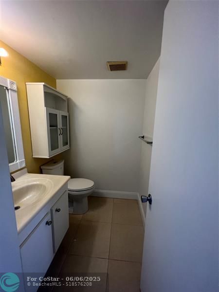 Building Photo - 1301 SW 134th Way