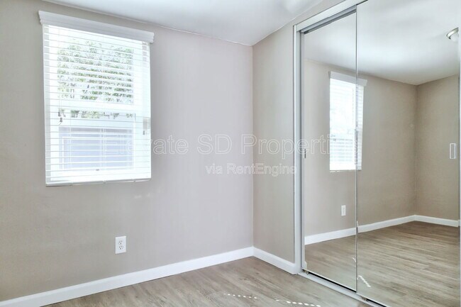 Building Photo - 290 2nd Ave