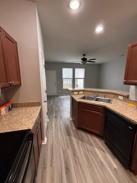 Building Photo - 190 Olde Towne Way