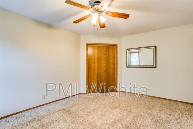 Building Photo - 3607 N Athenian St