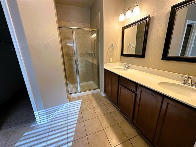 Building Photo - 413 Black Bass Rd