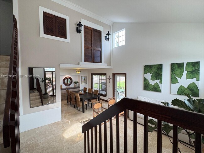 Building Photo - 6610 SW 104th Ct