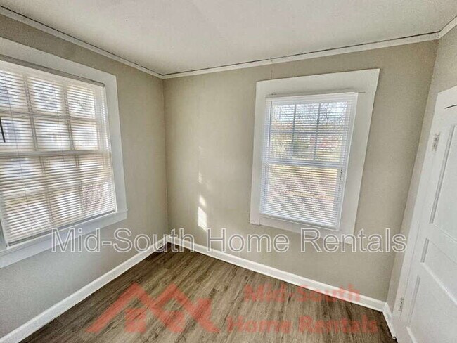 Building Photo - 3472 Hadley Rd
