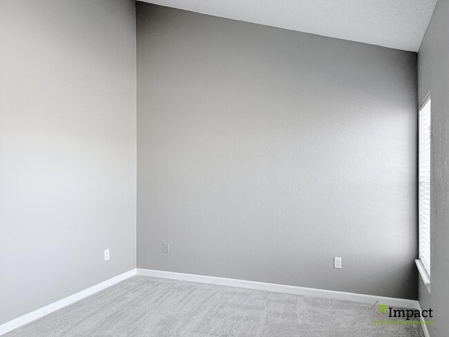 Building Photo - 18002 Becket Dr