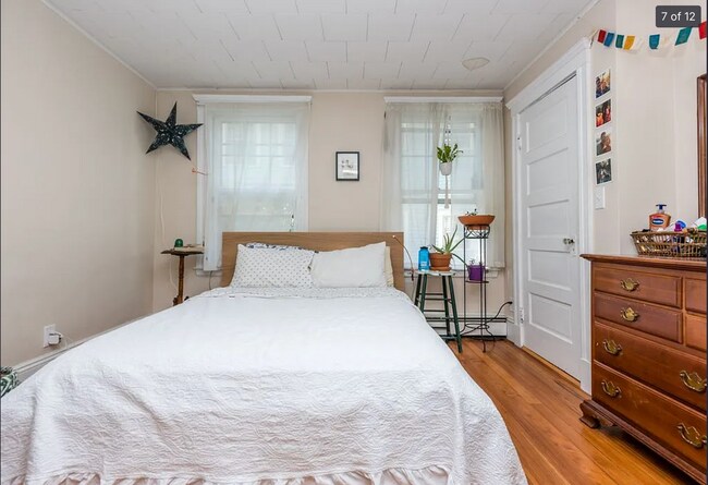 Building Photo - 20 Prescott St