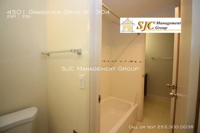Building Photo - 4501 Grandview Dr W