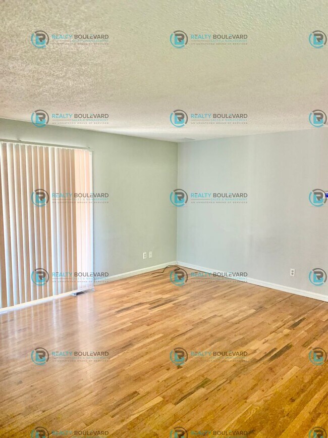 Building Photo - Charming 3-Bedroom Home Near McCarran – Gr...