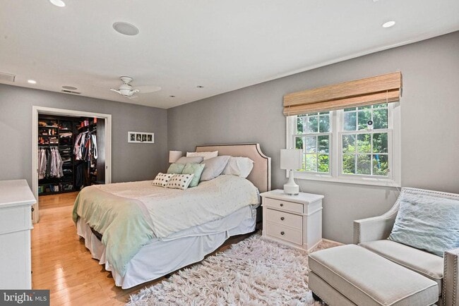 Building Photo - 8633 Janet Ln