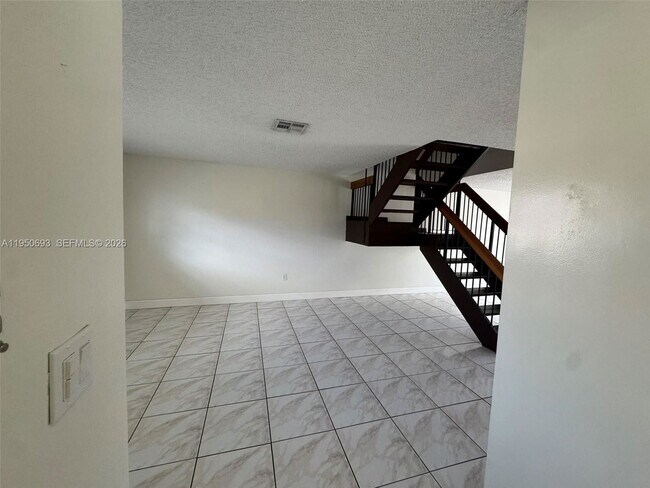 Building Photo - 6255 SW 129th Pl