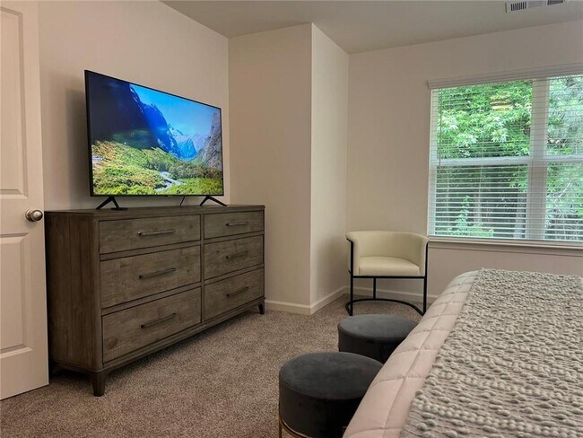 Building Photo - 4157 Spg Vly Cir