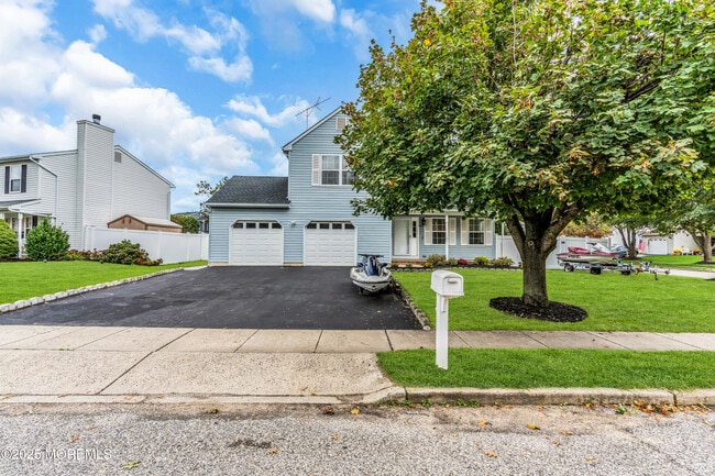 Building Photo - 922 Quincy Dr