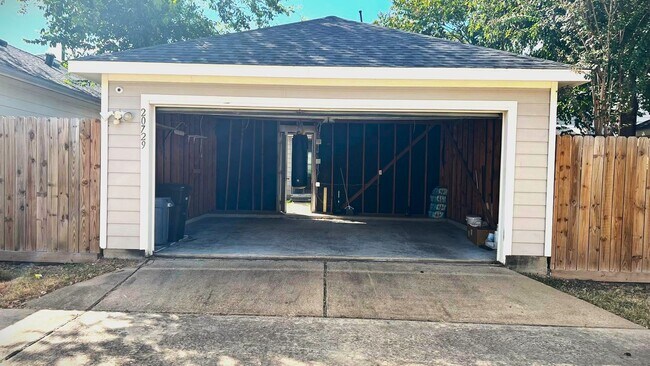 Building Photo - 20729 Patriot Park Ln