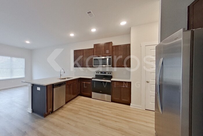 Building Photo - 6102 Taramore Ln NW