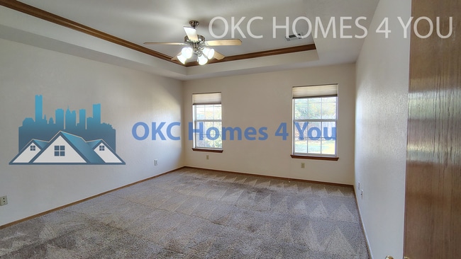 Building Photo - Beautiful 3 Bed + Office Home in Yukon off...