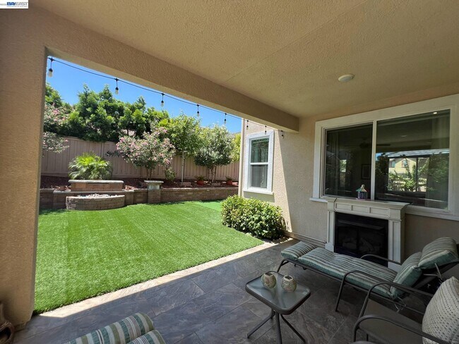 Building Photo - 1429 Wilshire Ave