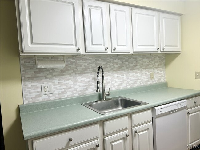 Building Photo - 471 Idlewood Blvd