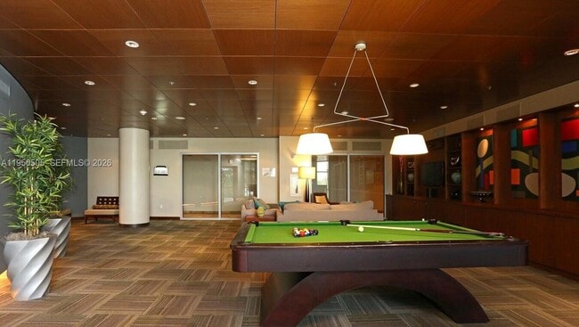 Building Photo - 2641 N Flamingo Rd