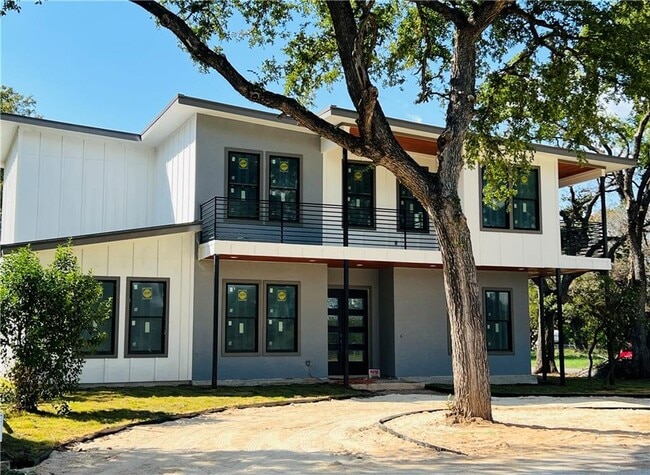 Building Photo - 6308 Hudson Bend Rd