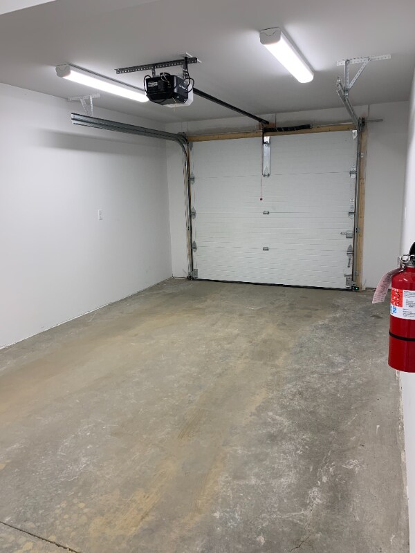 Building Photo - 2051 S Knik Goose Bay Rd