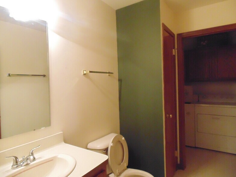 First Floor Bath and Laundry - 977 Zachary Ct