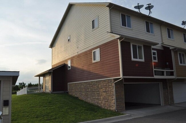 Building Photo - Quality Home Management