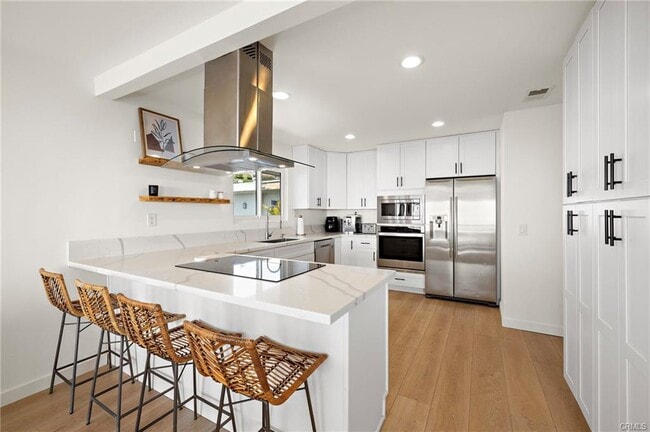 Building Photo - 126 Calle Patricia