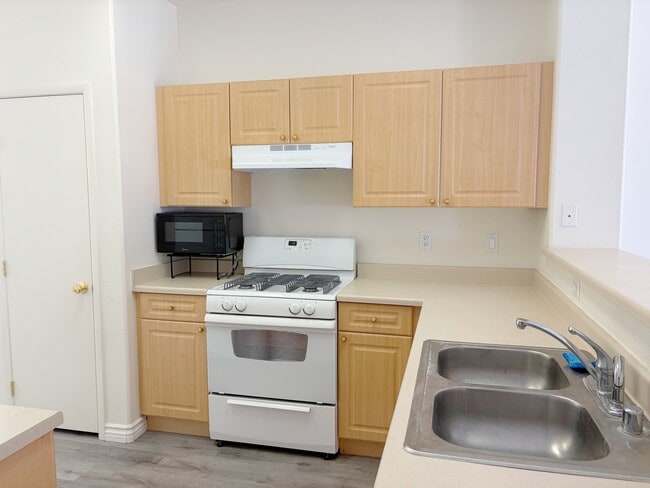 Building Photo - 9315 Indian Corn Ct