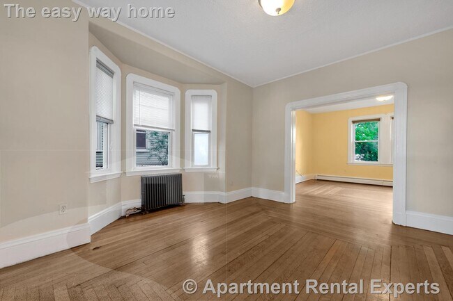 Building Photo - 5 Murdock Terrace